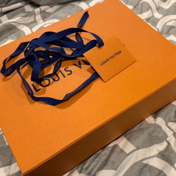 Louis Vuitton Pochette Metis - Picture 8 of 15